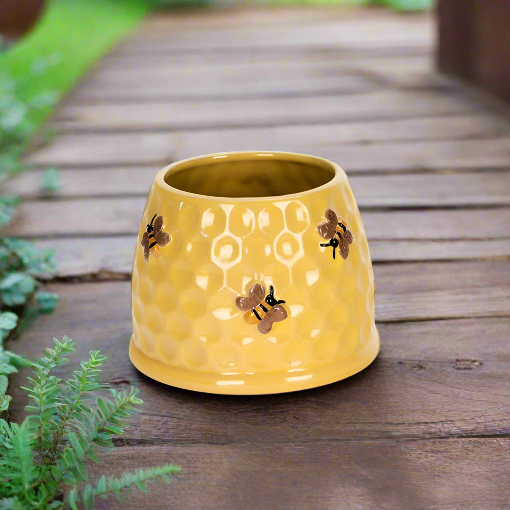 Bee Pot