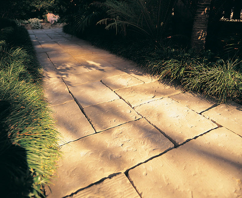 Stoneworks® Hand-Made Stone Pavers