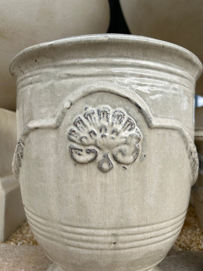 Provincial Urn