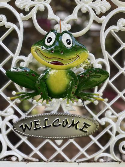 Frog Welcome Wall Art