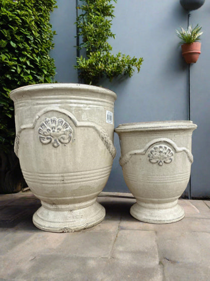 Provincial Urn