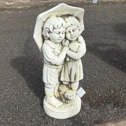 Romance Under Umbrella Garden Statue