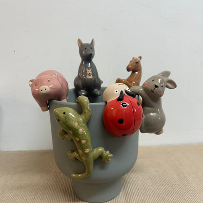 Ceramic Pot Sitters