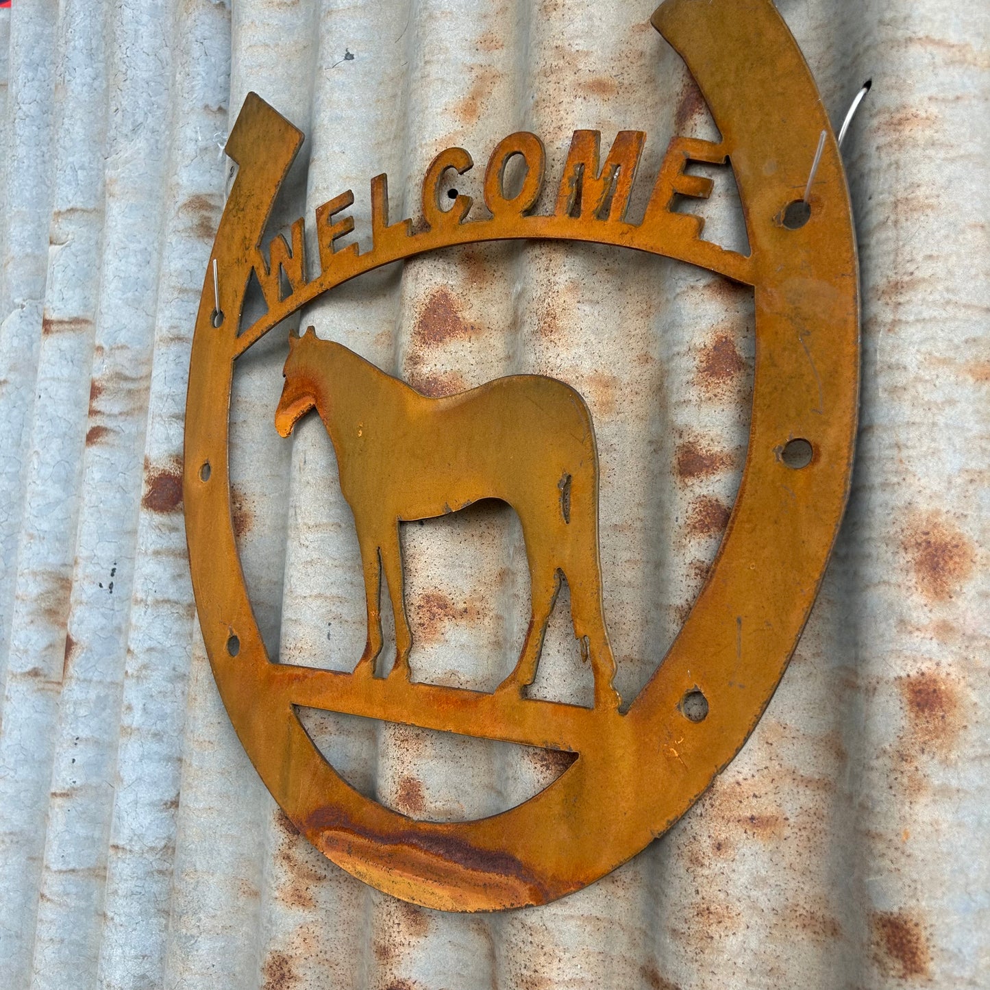 Horse Shoe Welcome Wall Art