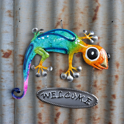 Vivid Lizard Welcome