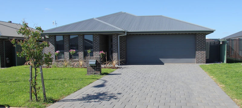 Driveway Paving - EasyPAVE and Bevel Line