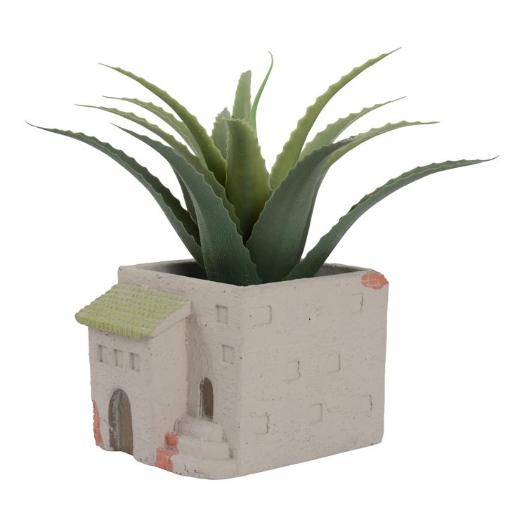 Casa Village House Planter